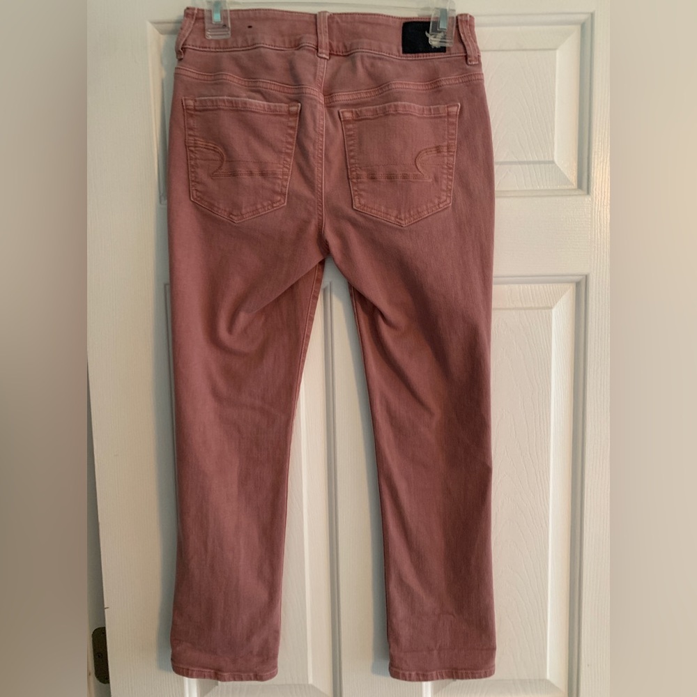American Eagle women’s artist crop super stretch size 4 mauve